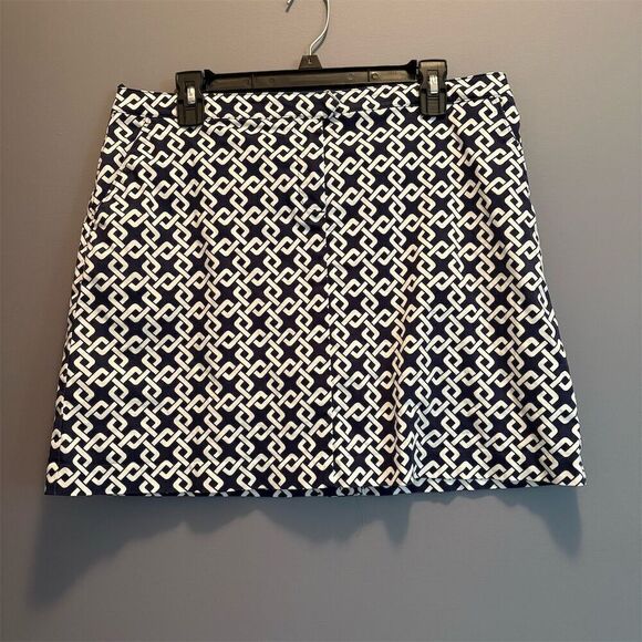 Izod Pants - Izod Women's Standard Size 10 Geometric Skort with Built-in Shorts Multicolor